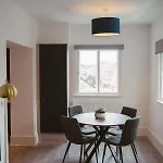 Apartment Riverside York
