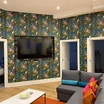 Riverside Apartment *
