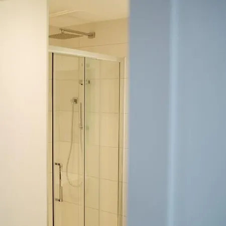 Riverside アパート ヨーク