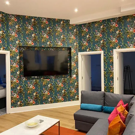 Riverside Apartment *