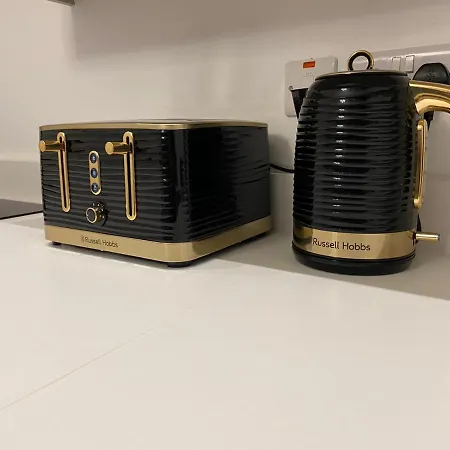 Riverside アパート